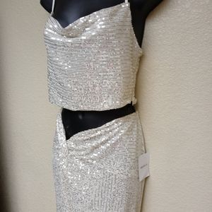 Sale 🎉🎉🎉Forever 21 Skirt & Top Set Size M